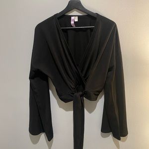 alyssa black wrap crop top